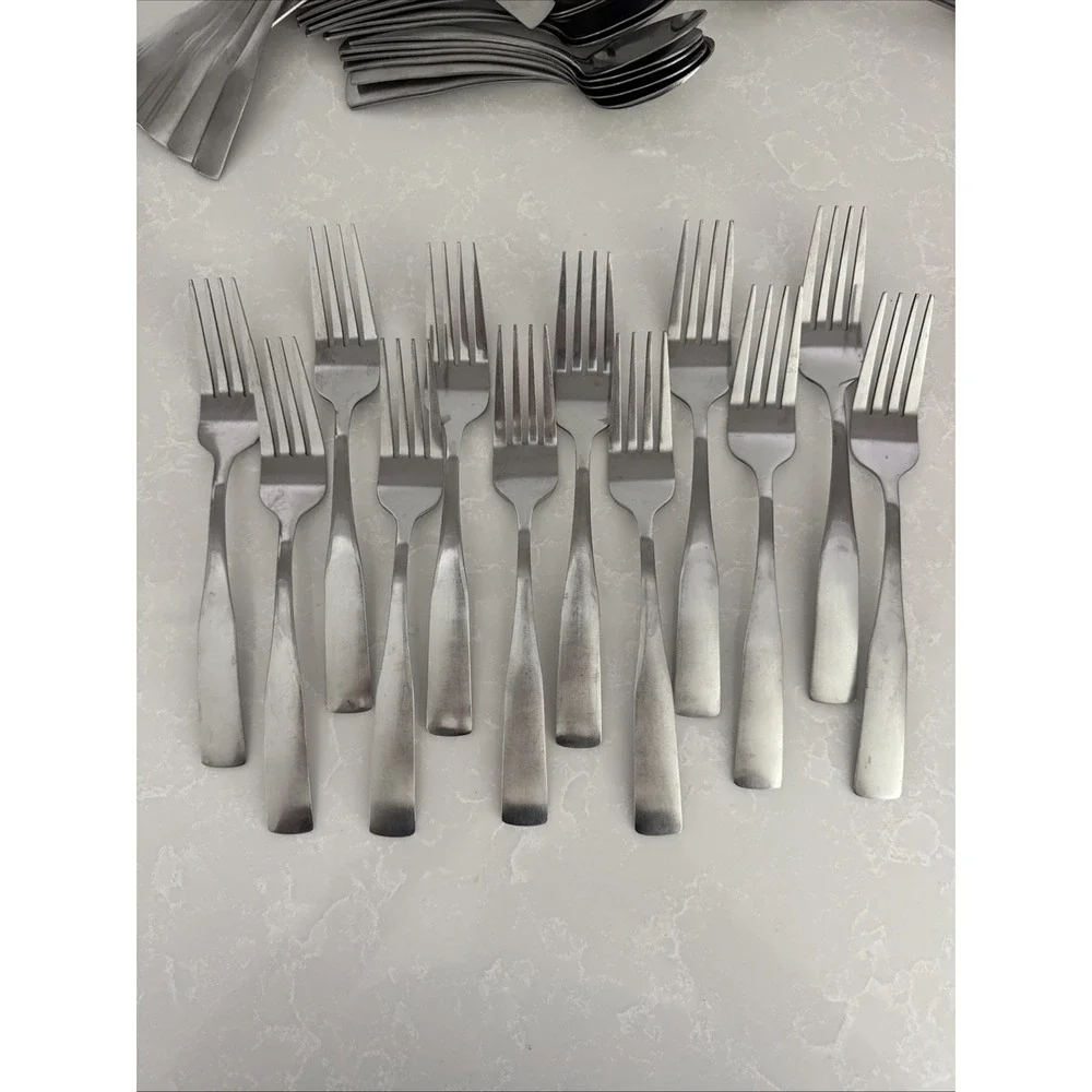 Hampton‎ Forge Bristol Satin Finish Deco Flatware Set 62Pieces Fork Knives Spoon